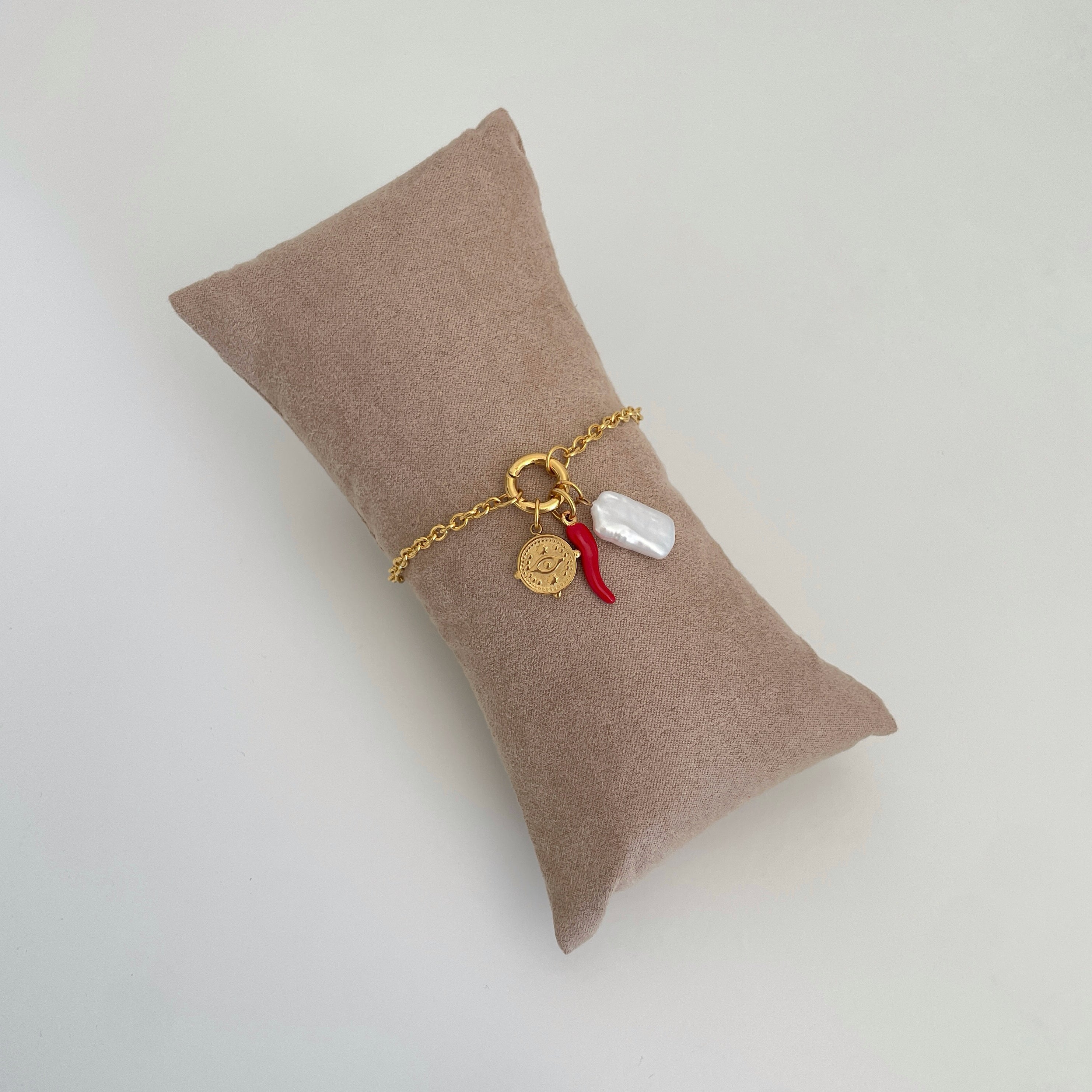 The Gini Base Bracelet