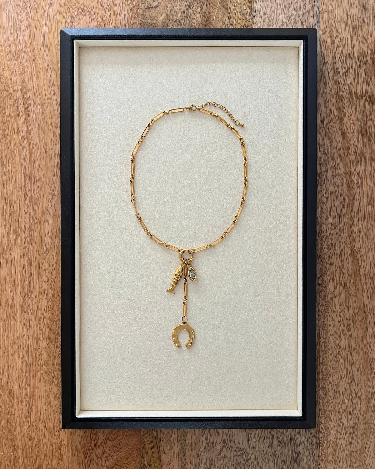 Horseshoe Lariat Necklace