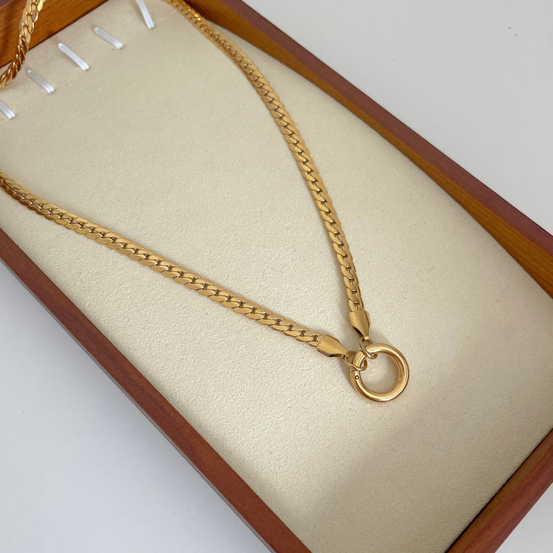 The Dakota Base Chain